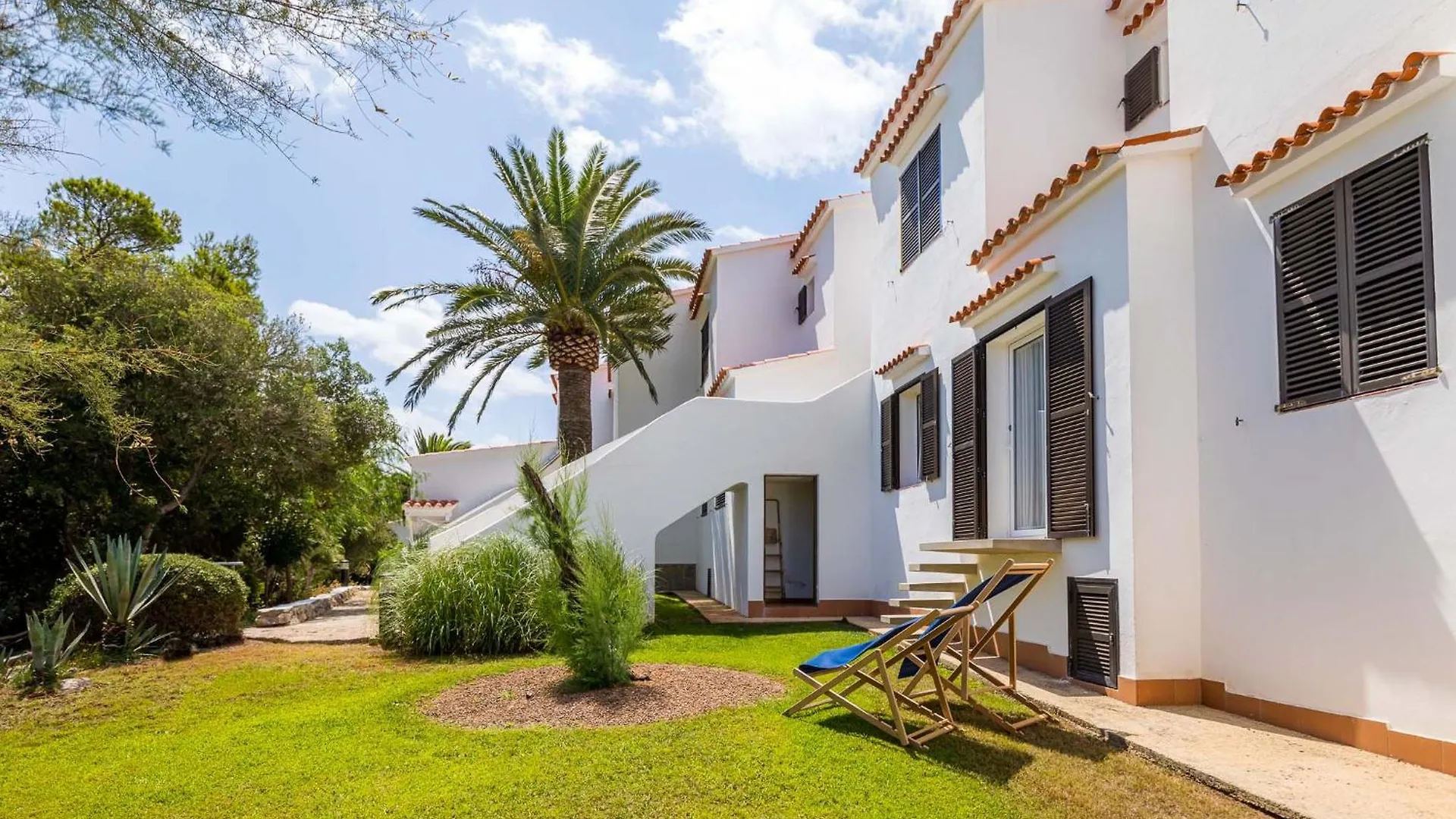 Apartamento Buganvilla B5 contacts